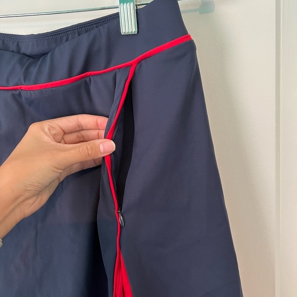 RENWICK SPORT Women's Contrast Trim Pull-On Skort, Navy - Picture 5 of 8